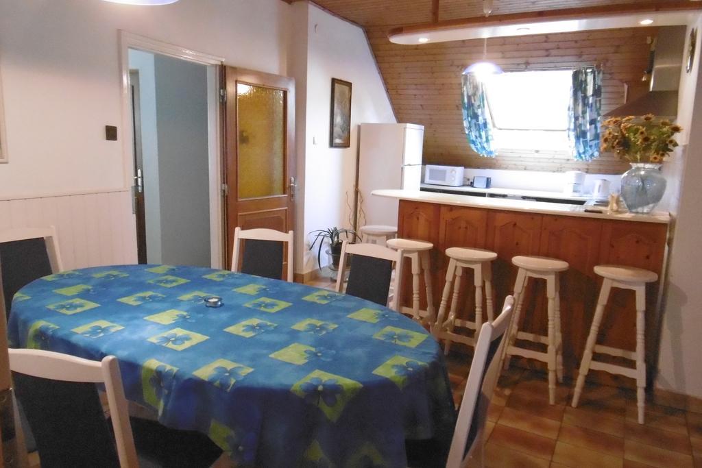 Panorama Vendeghaz Appartement Balatonszepezd Kamer foto